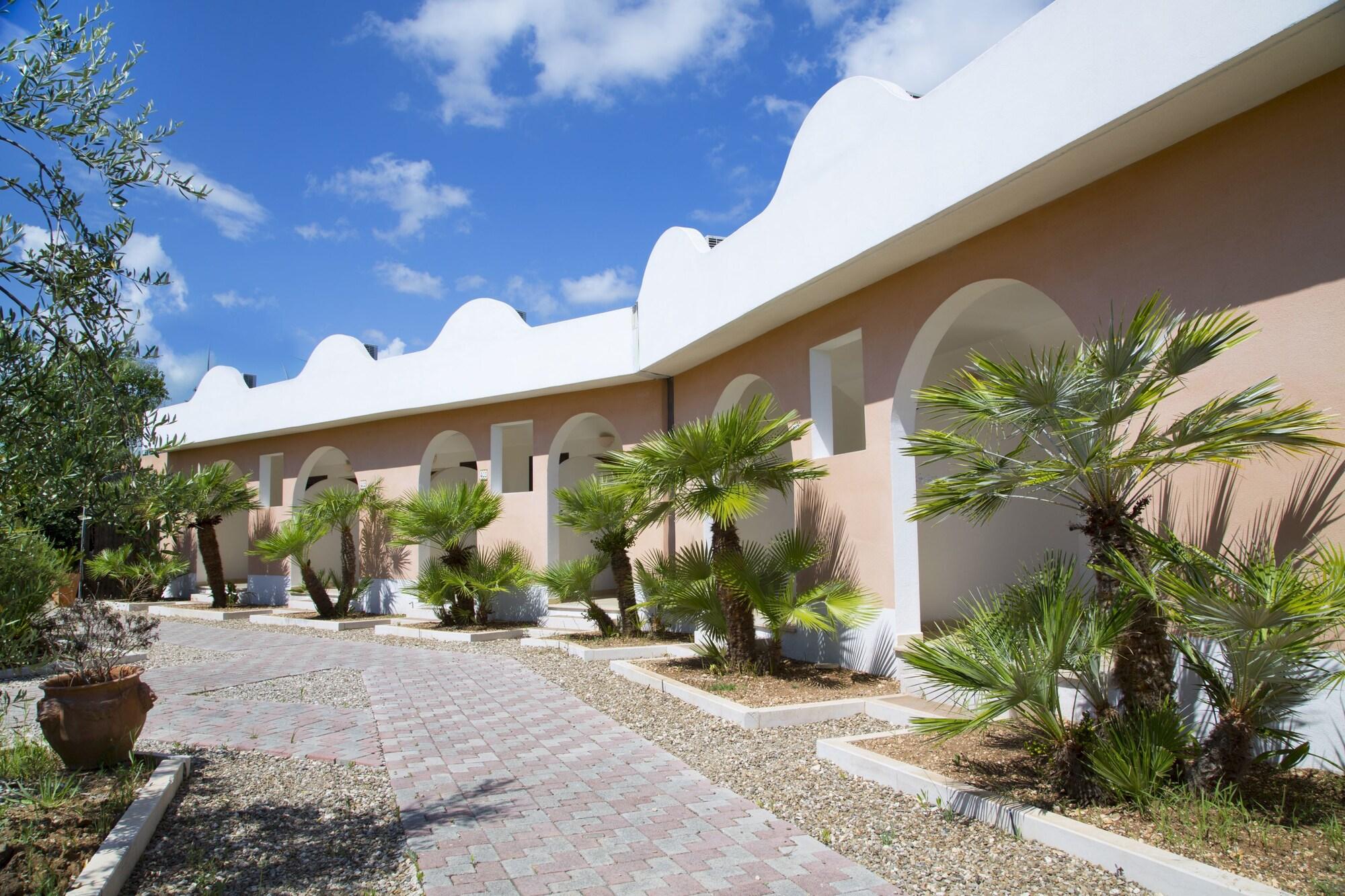 Garden Hotel Ripa Vieste Exteriör bild