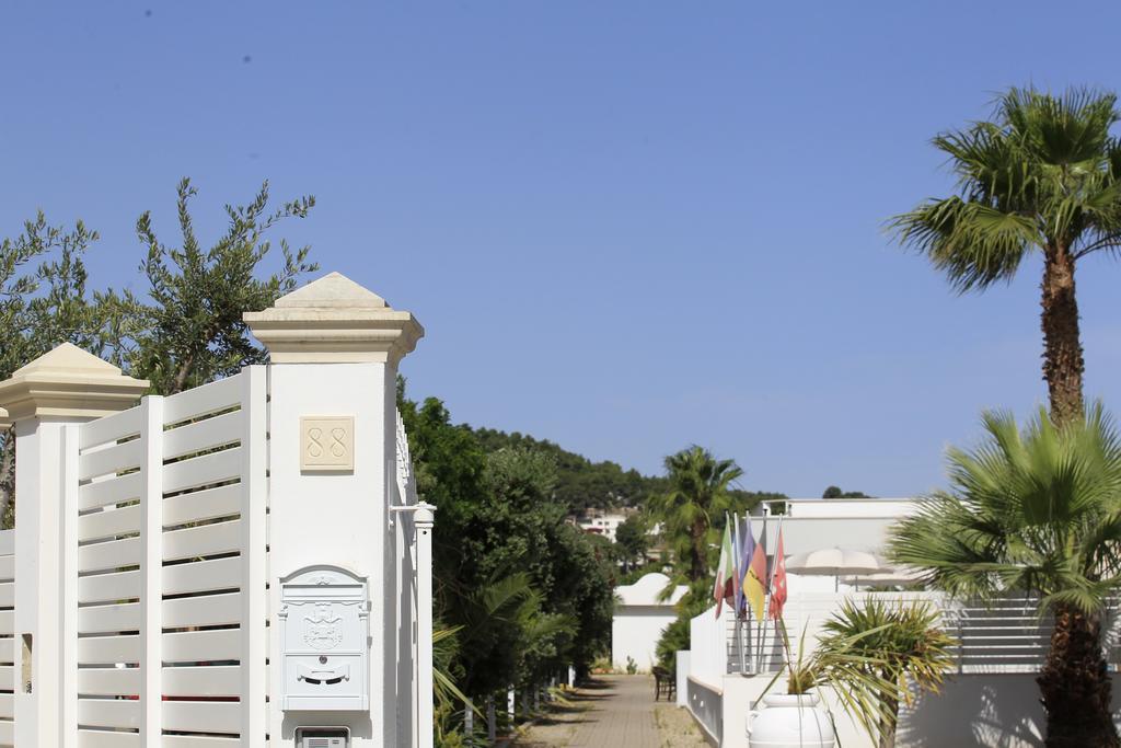 Garden Hotel Ripa Vieste Exteriör bild