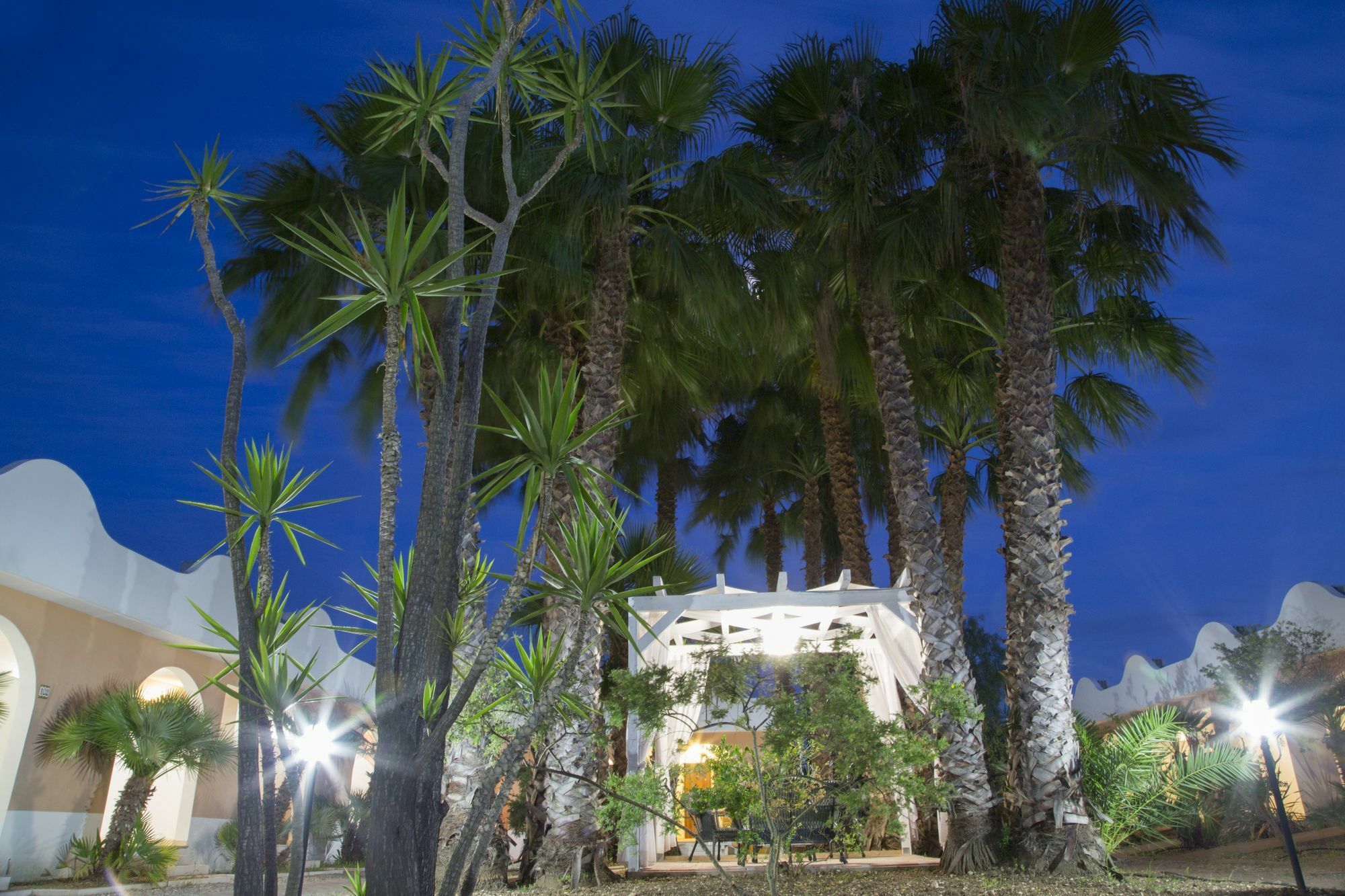 Garden Hotel Ripa Vieste Exteriör bild